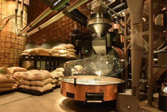 把工厂搬进咖啡店,星巴克打造全球最大"咖啡梦工厂"